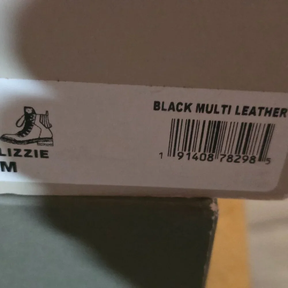 M LIZZIE Black Multi Leather Shearling Hiking Boots Size 9M - Picture 10 of 10